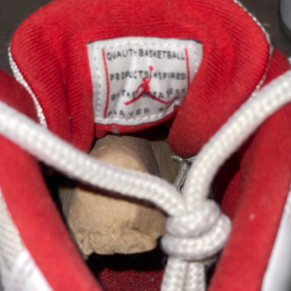 GS Air Jordan 11 ‘ Cherry ’ 378038-116